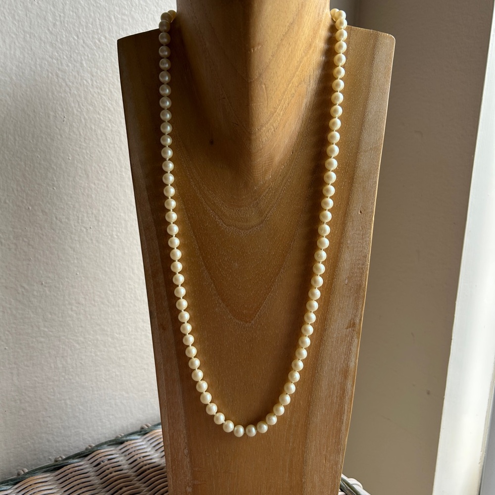 Strand of hand knotted costume pearls